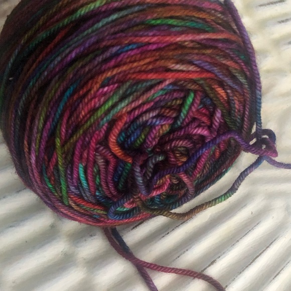 Mixed bundle of Multi-Colored Yarn for Knitting, Crocheting, Crafts, Arts - Picture 9 of 13